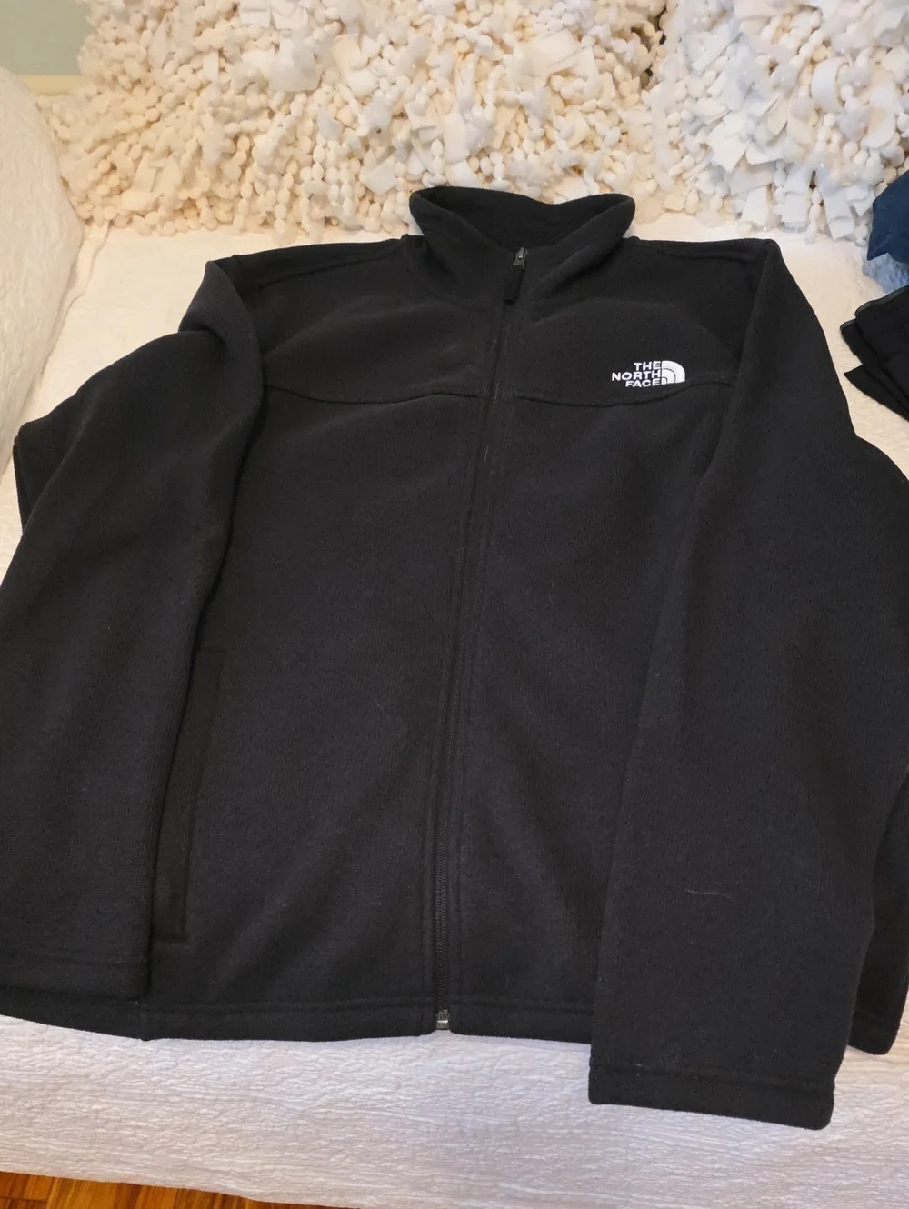 The North Face Black Lightweight Full-Zip Fleece Jacket